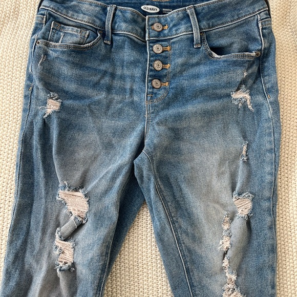 Old Navy High Rise Distressed Denim Jeans - Picture 2 of 4